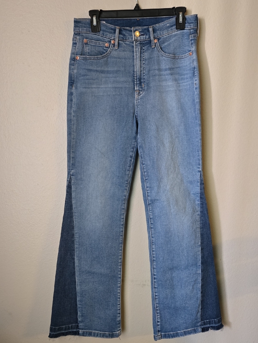 EUC GAP '70s Flare High Rise Stretch Jeans | Size 29 Regular